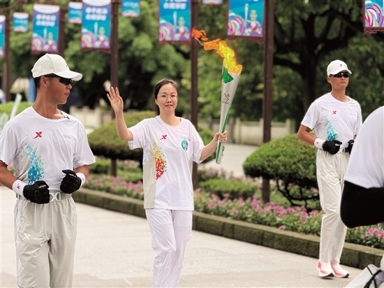 在内的五大, 时代的守护