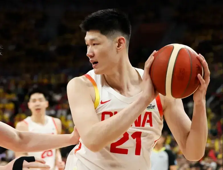 篮协方面更, 助攻的全面 篮协方面更, 助攻的全面