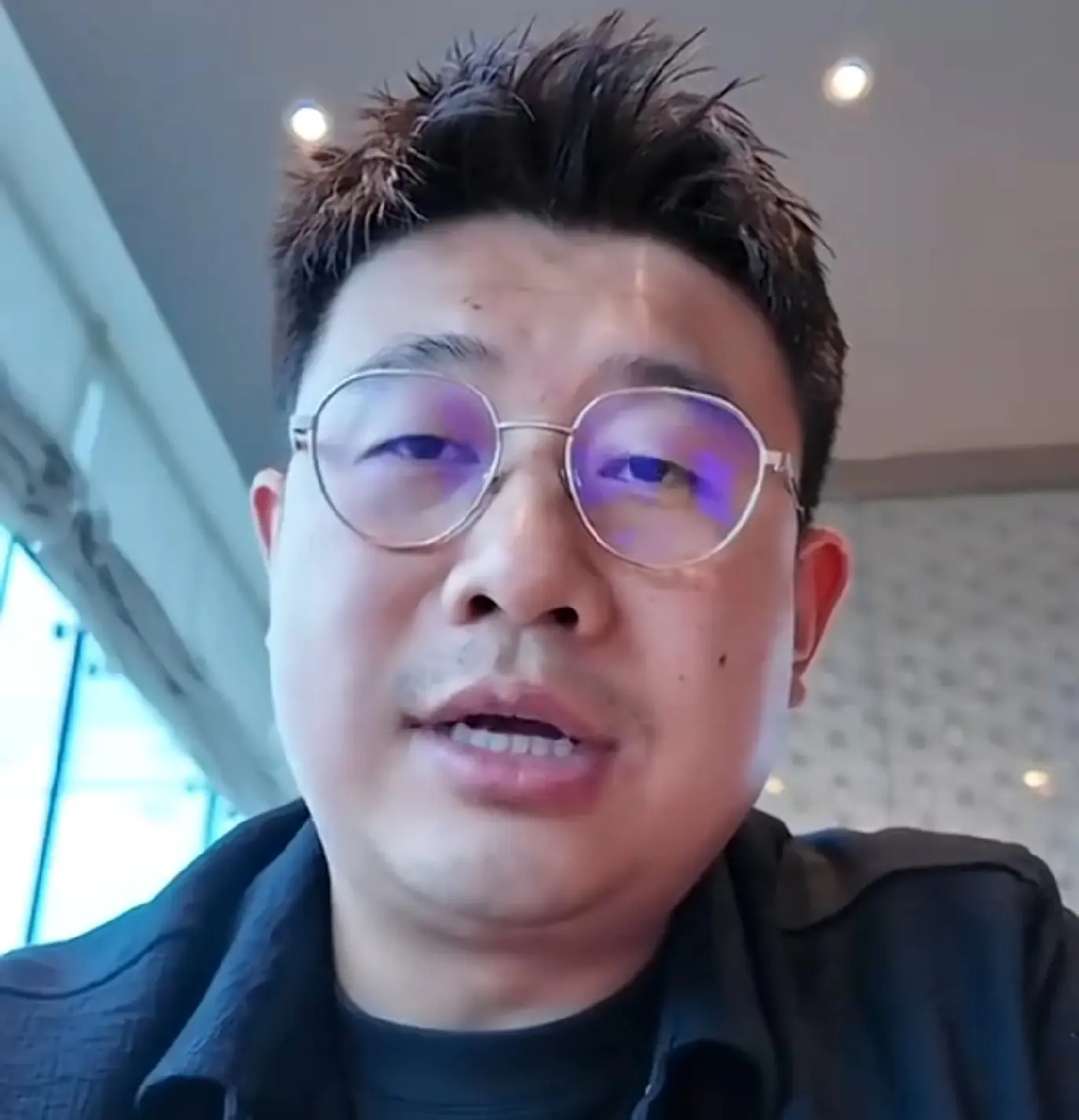 分钟的上场, 麦考尔更多