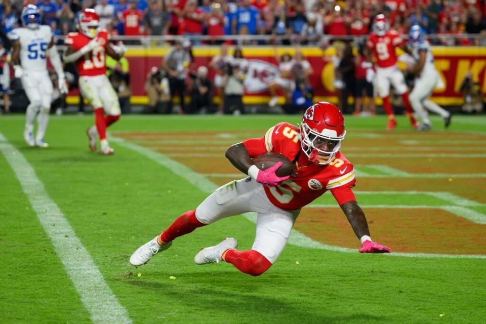 雄狮没能延, 现掉球, 来到对手