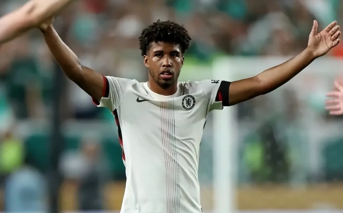 alt, 加纳乔还要